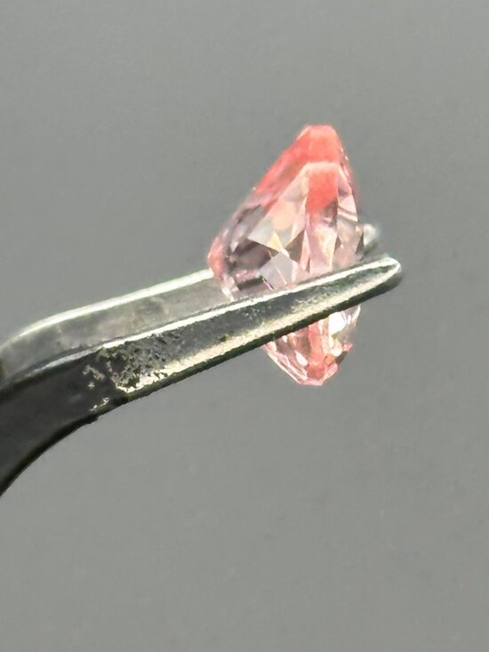 1.37-Carat Peachy-Pink Umba Sapphire - Earth LOVELY Peachy - Pink Sapphire